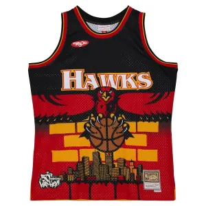 Maglia Atlanta Hawks Mitchell Ness x Tats Cru Edition Hardwood Classics 2023-24 Swingman Nero - Uomo