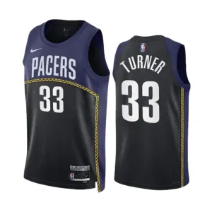 Maglia Indiana Pacers Myles Turner 33 Black City Edition 2022-23 Swingman Navy - Uomo Maglia Indiana Pacers Myles Turner 33 Black City Edition 2022-23 Swingman Navy - Uomo