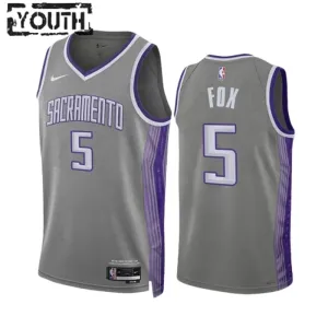 Maglia Sacramento Kings De Aaron Fox 5 City Edition 2022-23 Swingman Grigio - Bambino Maglia Sacramento Kings De Aaron Fox 5 City Edition 2022-23 Swingman Grigio - Bambino