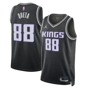 Maglia Sacramento Kings Jordan Neemias Queta 88 Statement Edition Swingman Nero - Uomo