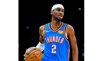 Alexander ha dominato ancora una volta e stabilito numerosi record storici