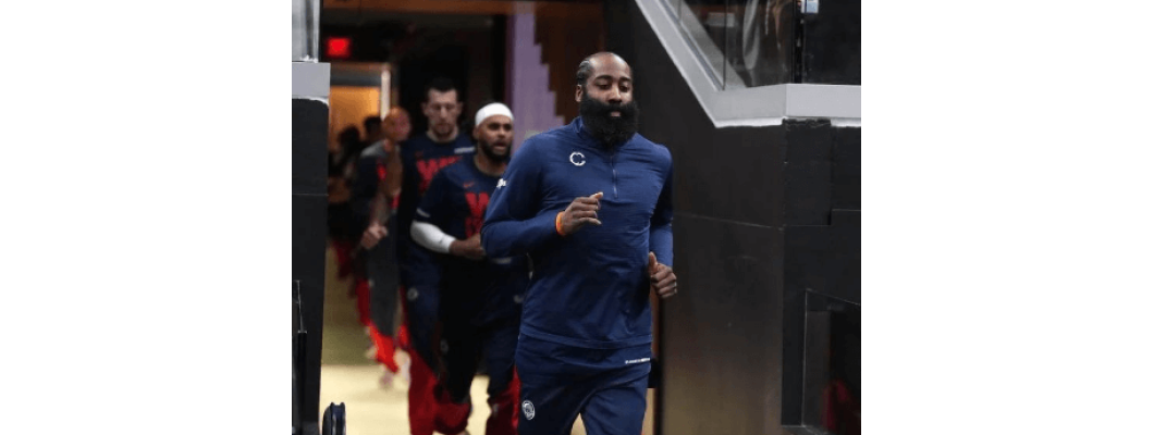 Harden si taglia di nuovo lo stipendio per aiutare i Clippers a reclutare giocatori! Harden si taglia di nuovo lo stipendio per aiutare i Clippers a reclutare giocatori!