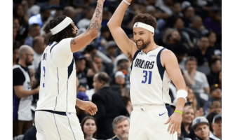I Mavericks battono i Kings e mantengono viva la speranza di avanzare ai playoff