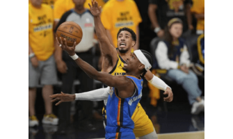 I Thunder pareggiano il punteggio totale, una penalità controversa scatena un'accesa discussione