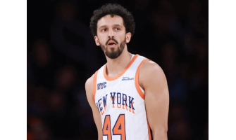 L'acume strategico dietro gli acquisti a stipendio minimo dei Knicks