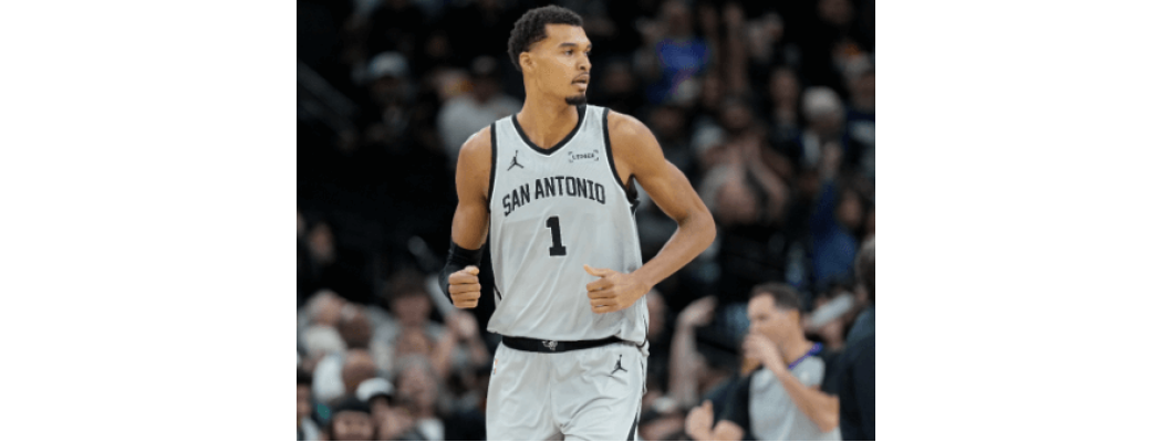 Victor Wahlbanyama torna titolare, ma gli Spurs precipitano in una serie di sconfitte Victor Wahlbanyama torna titolare, ma gli Spurs precipitano in una serie di sconfitte