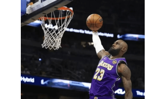 La leggenda di LeBron James, lunga 24 anni, continua